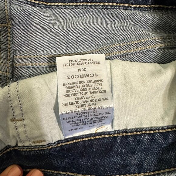 Lee's Capri Jeans - Picture 3 of 5